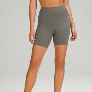 Lululemon align high-rise 6" shorts in grey sage